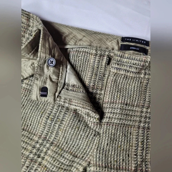 The Limited Drew Fit Green Wool Shorts sz 10 - Picture 7 of 9